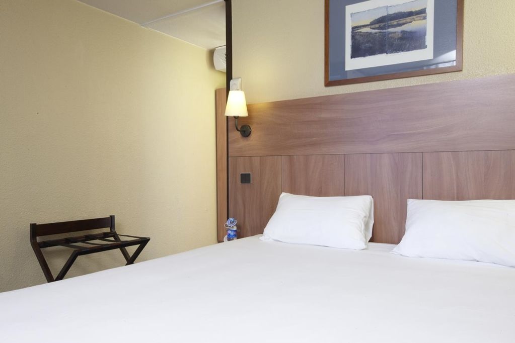 Kyriad Angers Sud Ponts-De-Ce Les Ponts-de-Cé Zimmer foto
